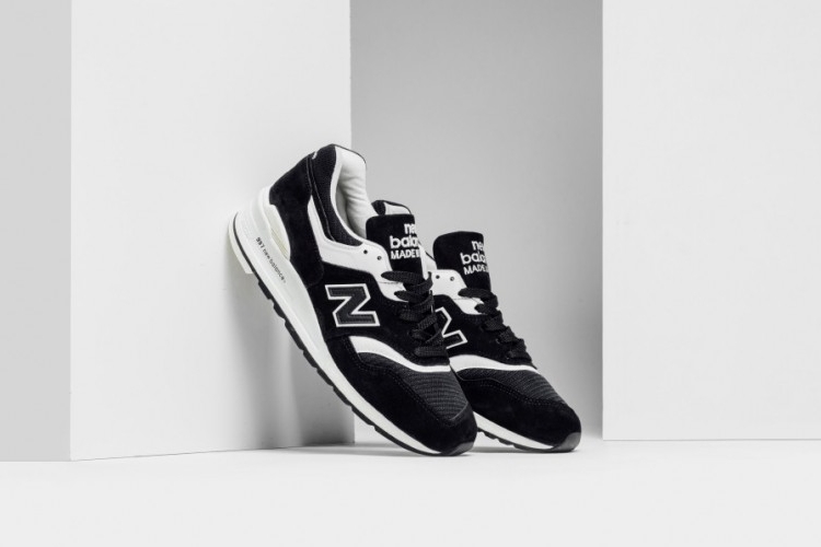 new balance black and white shoes